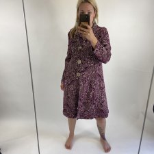 lekki artystyczny płaszcz