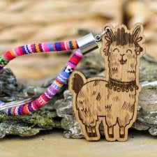 BRELOK DO KLUCZY BOHO LAMA FUNNY Z DREWNA MASAYAS