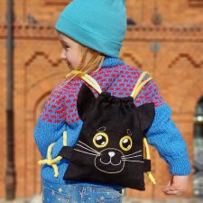 Czarny kotek mini workoplecak dziecięcy