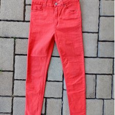 Kolorowe jeansy XS
