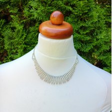 Elegancki naszyjnik