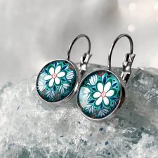 Green folk kolczyki dla eleganckiej kobiety