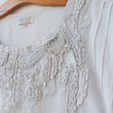 River Island bluzka z pięknym dekoltem