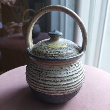 Pojemnik ceramiczny