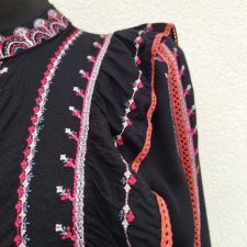 ZARA  - HAFTOWANA BLUZKA
