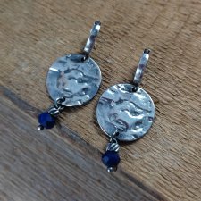 KOLCZYKI - LAPIS LAZULI Z GNIECIONĄ BLASZKĄ