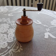 Młynek do pieprzu.
