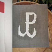 Album fotograficzny 'Reportaże z Powstania Warszawskiego'