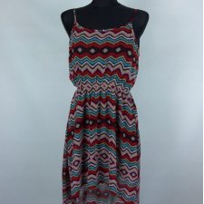 Mela Lovel London letnia sukienka dłuższy tył 12 / 38