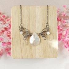 Naszyjnik Masa Perłowa stal chirurgiczna wisiorek handmade wirewrapping