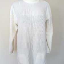 BY DESIGN ESSENTIALS- SWETER