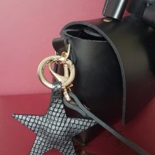 Zawieszka do torebki  czarna gwiazdka
