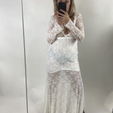 białe koronki na sesję zdjęciową