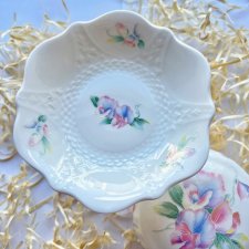 AYNSLEY - Paterka ❀ڿڰۣ❀ SWEETHEART ❀ڿڰۣ❀ Delikatna porcelana - KOLEKCJONERSKA SERIA. Kwiaty