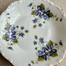 Royal Grafton - Violets ❀ڿڰۣ❀ Wiosenna paterka