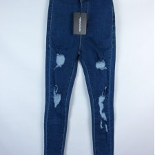 Pretty Little Thing Disco skinny jeans dziury z metką 6 / 34