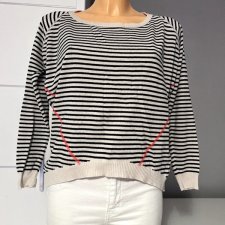 Sweter cieniutki Milla r.S 36 oversizowy w paseczki kremowo czarne