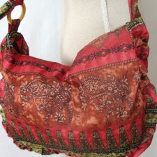MADONNA * - ORIENTALNA TOREBKA
