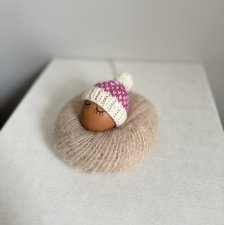 Czapeczka z pomponem na jajka wielkanocne - 1 szt.
