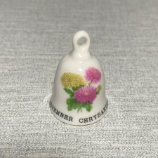 Porcelanowy dzwoneczek november chrysanthemum