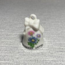 Dzwoneczek porcelanowy september aster