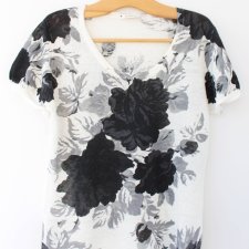 EXCLUSIVE 100% linen T-shirt