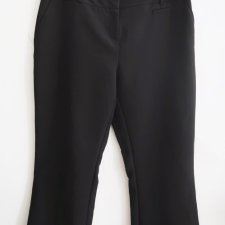 Czarne eleganckie spodnie 44