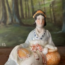 Miss made in Japan porcelanowa figurka ręcznie malowana