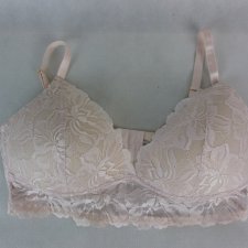 B.Luxe koronkowy biustonosz jasny pudrowy róż bez fiszbin / 2XL