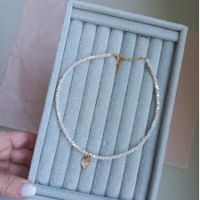 Beżowy choker z ptakiem
