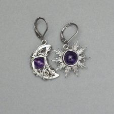 Asymetryczne kolczyki słońce i księżyc ametyst, stal chirurgiczna, wire wrapping