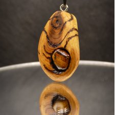 Wisiorek "Tygrysie Oko w octowcu" –amulet z duszą natury -octowiec, pirografia, prezent -Dzień Matki