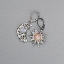 Asymetryczne kolczyki słońce i księżyc kamień księżycowy i słoneczny, wire wrapping