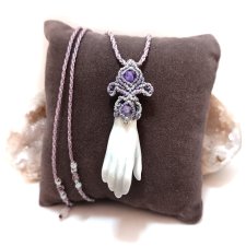 Rączka porcelana i srebrna lilia naszyjnik pleciony mikro makrama Boho Chic