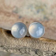Sztyfty z fasetowanym chalcedonem d167