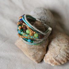 Bransoletka boho w kolorach Ziemi
