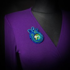 Zielono-kobaltowa broszka soutache