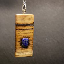 "Lapisowy spokój" - kobiecość zaklęta w drewnie i kamieniu - lapis, handmade, prezent, Dzień Matki