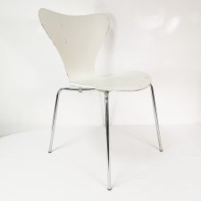 Designerskie krzesło, motyl mod. 3107, Fritz Hansen, proj. A. Jacobsen, Dania 1969 r.