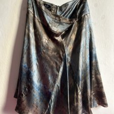 Silk - Stills- jedwabna spódnica - oryginalny fason ciekawe złożenie stonowanych barw