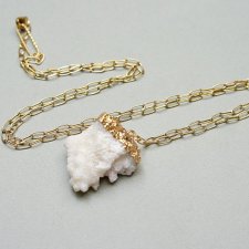 Sea collection - Koral white /28.05.25/ - chain
