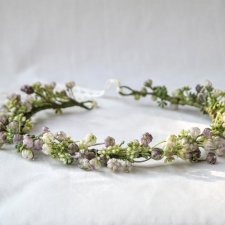 Wrzosowy świt – romantyczny wianek boho z drobnymi kwiatami w odcieniach wrzosu