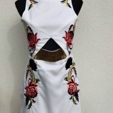 LADY RIBBON -  HAFTOWANA SUKIENKA