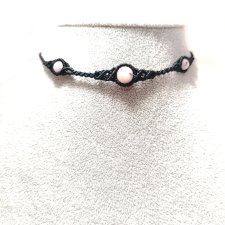 TRIO opal w makramie czarna naszyjnik pleciony z kamieniami naturalnymi