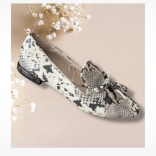 ZARA Leather loafers  in a chic snakeskin pattern