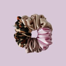 Gumka jedwabna, scrunchie, frotka beżowa panterka pudrowy róż MAXI