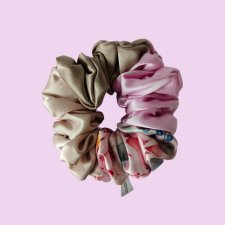 Gumka jedwabna, scrunchie, frotka wiosenne kwiaty pudrowy róż MAXI
