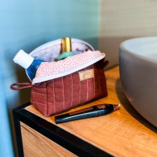 Lniana kosmetyczka box z kwiatową podszewką