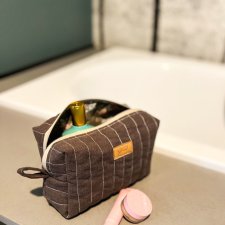 Lniana kosmetyczka box z kwiatową podszewką