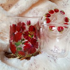 Szklany kubek z zaparzaczem hibiskus ręcznie malowany 370 ml.